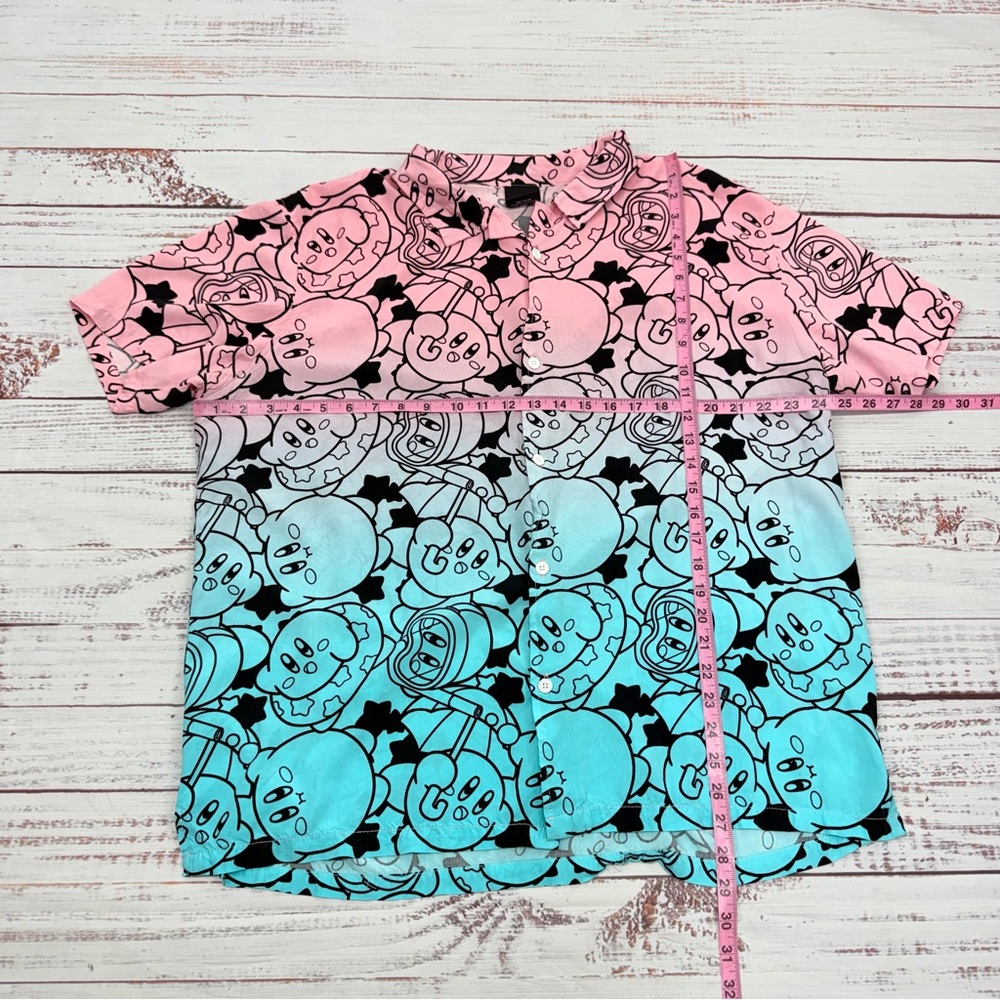 Nintendo Men’s XL Kirby Pink & Blue Short Sleeve Button Down Shirt - Picture 3 of 11